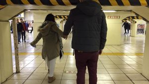 海外「これは低過ぎる」上野駅の天井の低さに外国人から驚きの声！